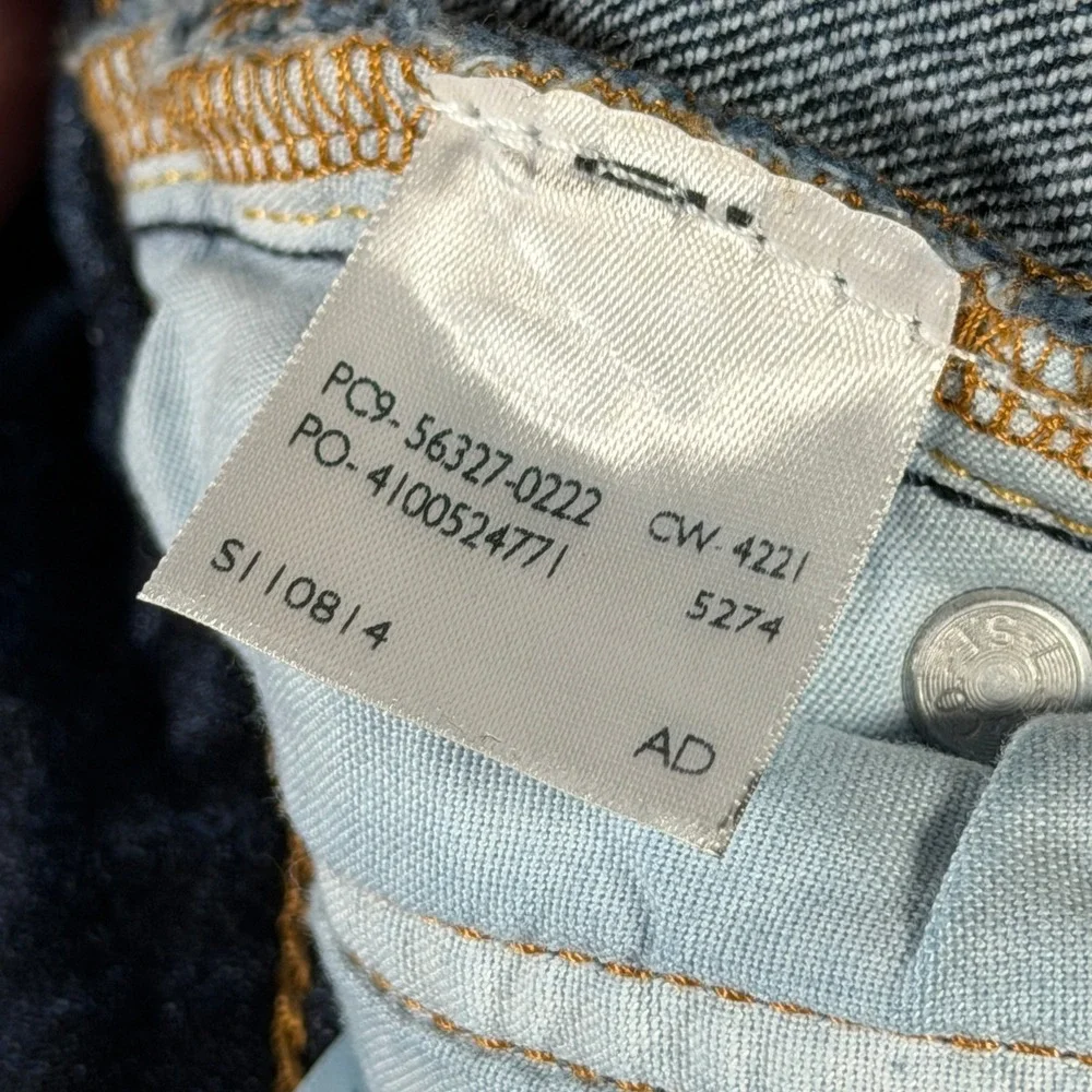 Levis 501 Original‎ High Rise Denim Shorts Dark Indigo Raw Hem W24 56327-0236